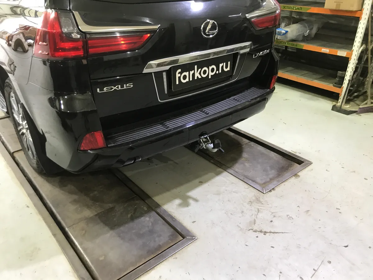 Фаркоп Galia для Lexus LX 2008-2021 T070C в Томск Фаркоп Galia для Lexus LX 2008-2021 T070C в Томск