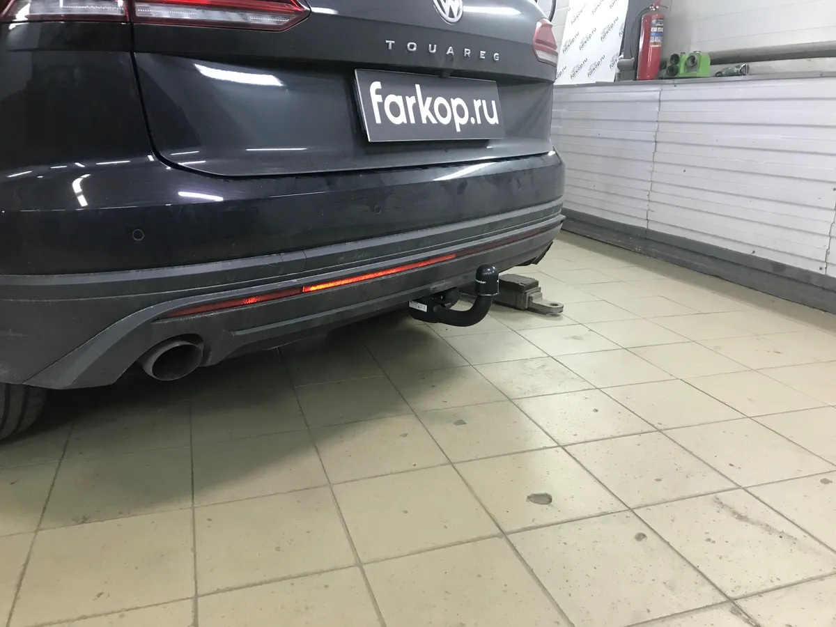 Фаркоп Steinhof для Volkswagen Touareg 2017- Арт. V-163 V-163 в Томск