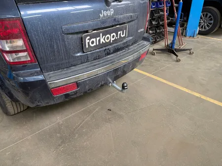 Фаркоп Galia для Jeep Grand Cherokee 2005-2010 J006A в Томск