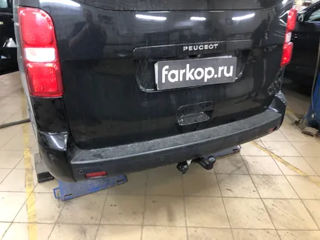 Фаркоп Лидер Плюс для Peugeot Traveller 2016- P108-A в Томск