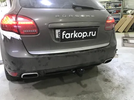 Фаркоп Berg для Porsche Cayenne 2010-2014 F.5813.001 в Томск