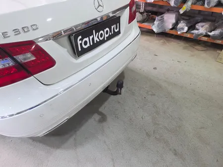 Фаркоп Steinhof для Mercedes E-class (седан) 2009-2016 Арт. M-118 M-118 в Томск