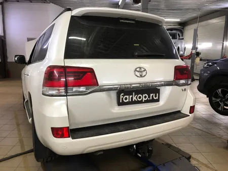 Фаркоп Steinhof для Toyota Land Cruiser J200 2008- T-172 в Томск