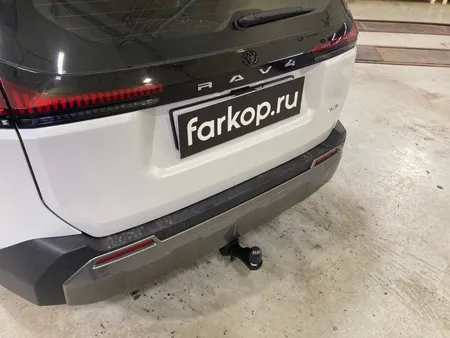 Фаркоп Berg для Toyota RAV4 2025- F.5717.002 в Томск