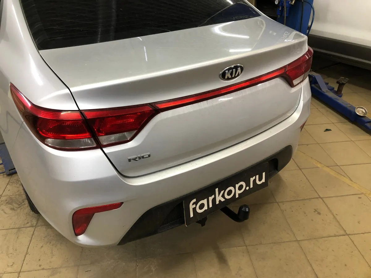 Фаркоп Berg для Kia Rio 2017-2020 F.2311.001 в Томск Фаркоп Berg для Kia Rio 2017-2020 F.2311.001 в Томск