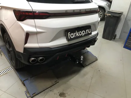 Фаркоп TowRus для Geely Coolray 2020- 299413 в Томск