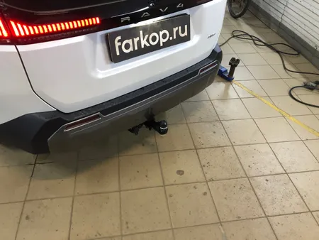 Фаркоп TowRus для Toyota RAV4 2025- 229420 в Томск
