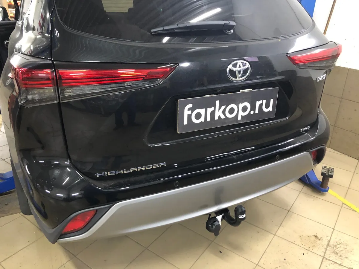 Фаркоп Oris для Toyota Highlander 2019-2026 3001-A в Томск Фаркоп Oris для Toyota Highlander 2019-2026 3001-A в Томск