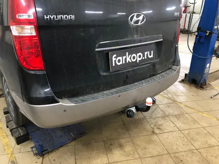 Фаркоп Трейлер для Hyundai H1 2018-2023 7270 в Томск