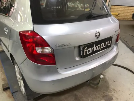 Фаркоп Galia для Skoda Fabia (хетчбек) 2007-2014 S081A в Томск