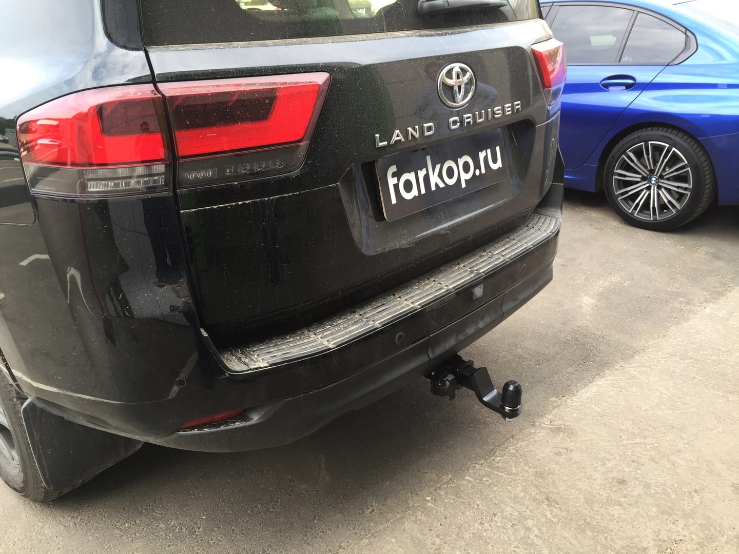 Установили фаркоп ТСС для Toyota Land Cruiser J300 2021 г. Установили фаркоп ТСС для Toyota Land Cruiser J300 2021 г.
