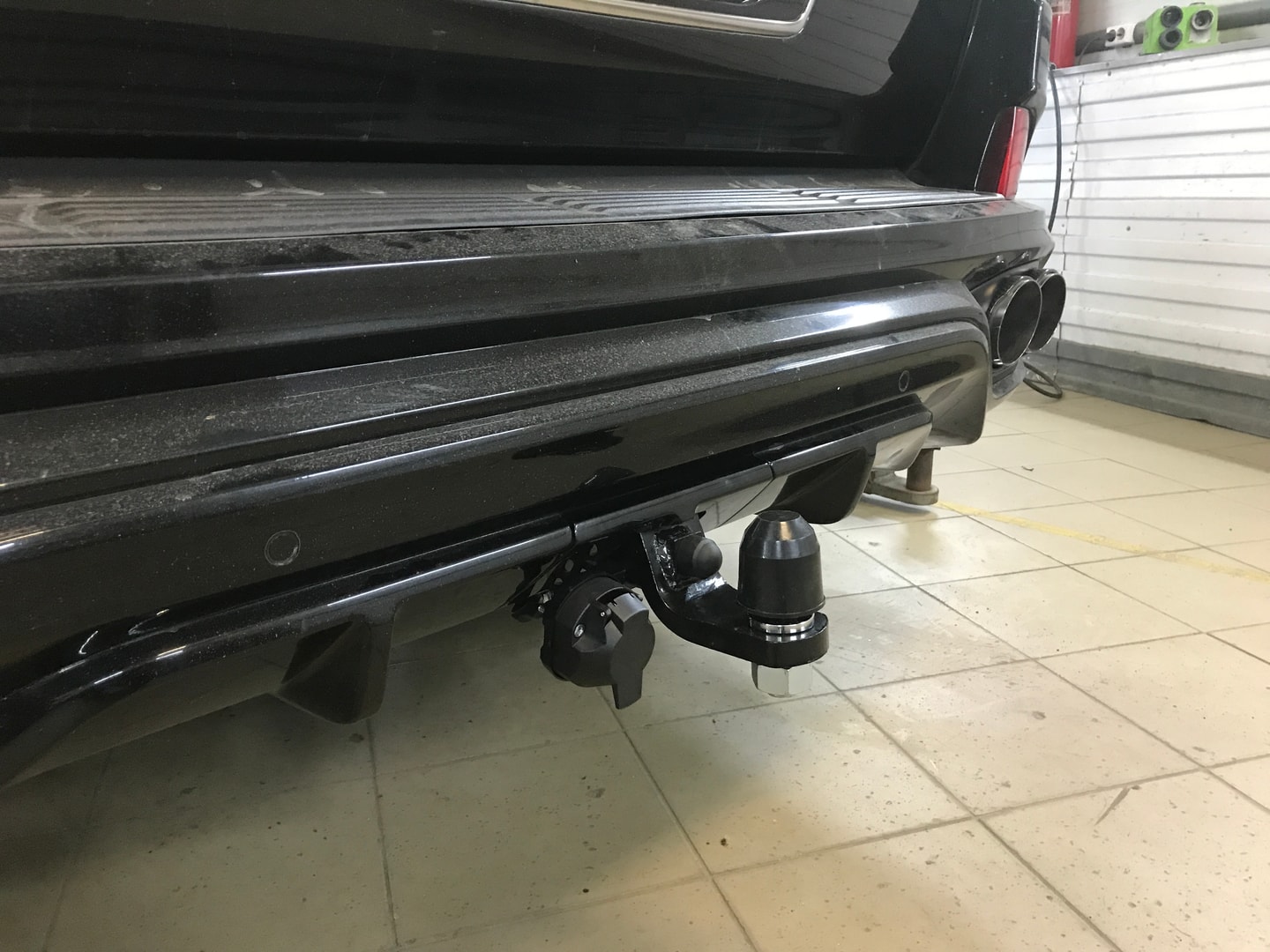 Установили фаркоп TowRus для Lexus LX 570 2008-2021 г. в. Установили фаркоп TowRus для Lexus LX 570 2008-2021 г. в.